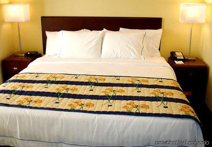 Springhill Suites Fort Myers Airport Стая снимка